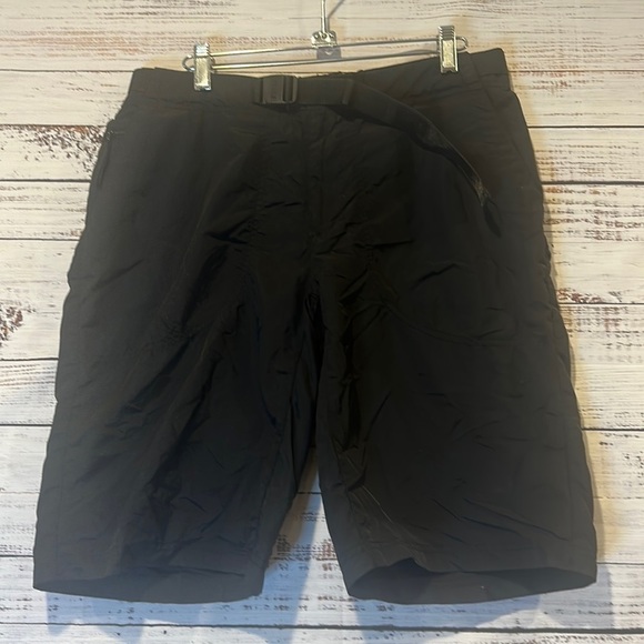 REI Nylon Activewear Shorts Size 12 - Picture 1 of 8